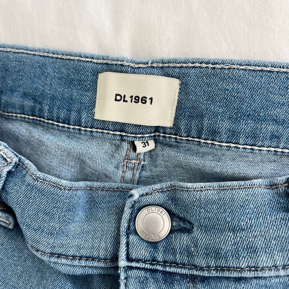 DL1961 Patti Straight High Rise Ankle in Ridge Wash Blue Denim Jeans, Size 31 - Picture 10 of 16